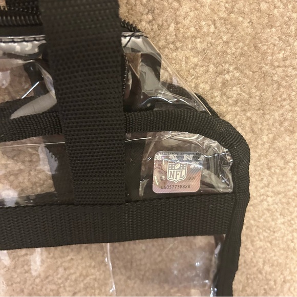 Go Hawks - Seattle Seahawks Bundle including official NFL sponsored gear - Picture 15 of 16